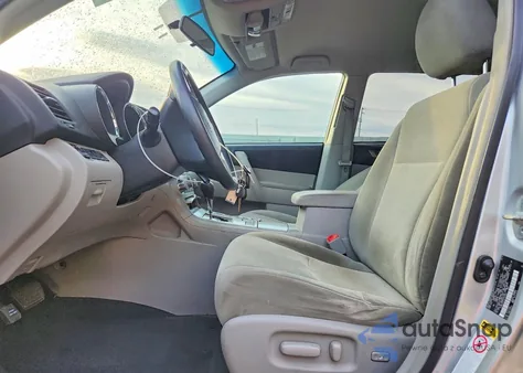 2012 Toyota Highlander Base z USA, uszkodzony, nr VIN 5TDBK3EH1CS153345